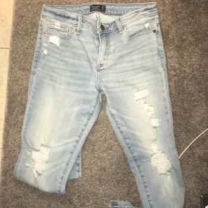 A&F Abercrombie Low Rise Jeans